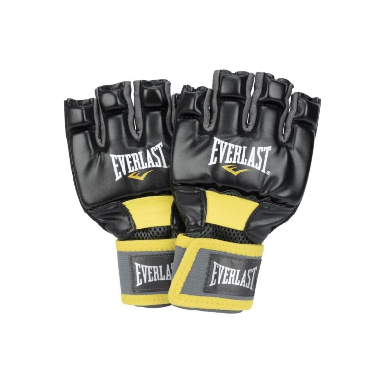 cardio kickboxing gloves in red and black fitness style